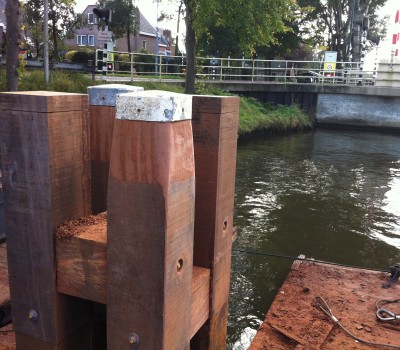 Restauratie dukdalven nabij sluis